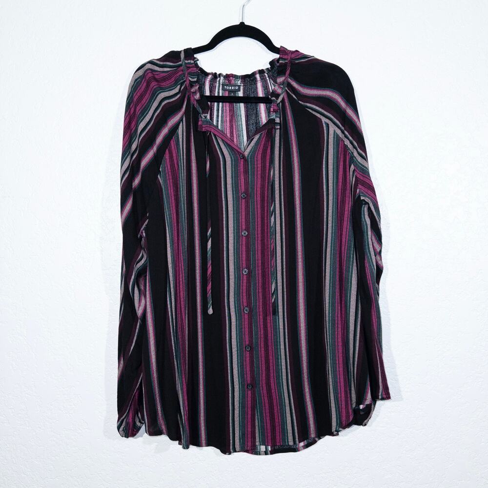 New Torrid Purple Striped Ruffle Neckline Blouse Size 3X